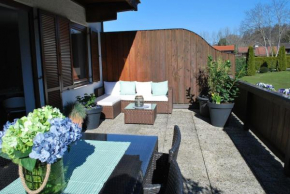 Wohnung direkt am Tegernsee mit XL-Terrasse